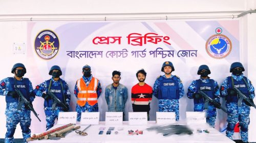 সুন্দরবনে পর্যটক ও রিসোর্ট মালিক অপহরণ: বনদস্যু প্রধানসহ আটক ২