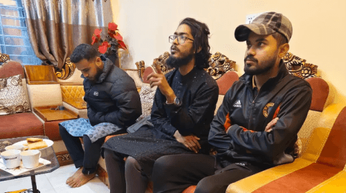 এনসিপির খুলনা জেলা শাখার সদস্য পরিচয়ে ২০ লাখ টাকা চাঁদা দাবির অভিযোগে তিনজনকে আটক করেছে পুলিশ।