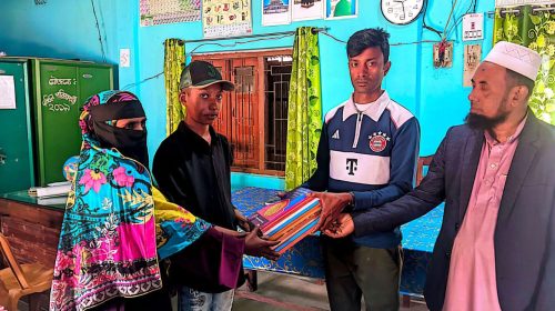 অসহায় শিক্ষার্থীর পাশে দাঁড়ালেন আমান উল্লাহ্—শিক্ষাজীবন রক্ষার দায়িত্ব নিলেন