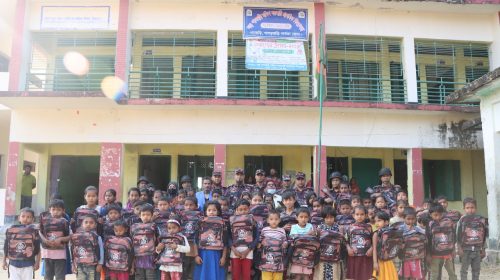 শিক্ষা উন্নয়নে ৩ বিজিবির মানবিক উদ্যোগ: পানছড়িতে শিক্ষার্থীদের মাঝে স্কুল ব্যাগ বিতরণ ও হেফজ মাদরাসায় সোলার প্রদান