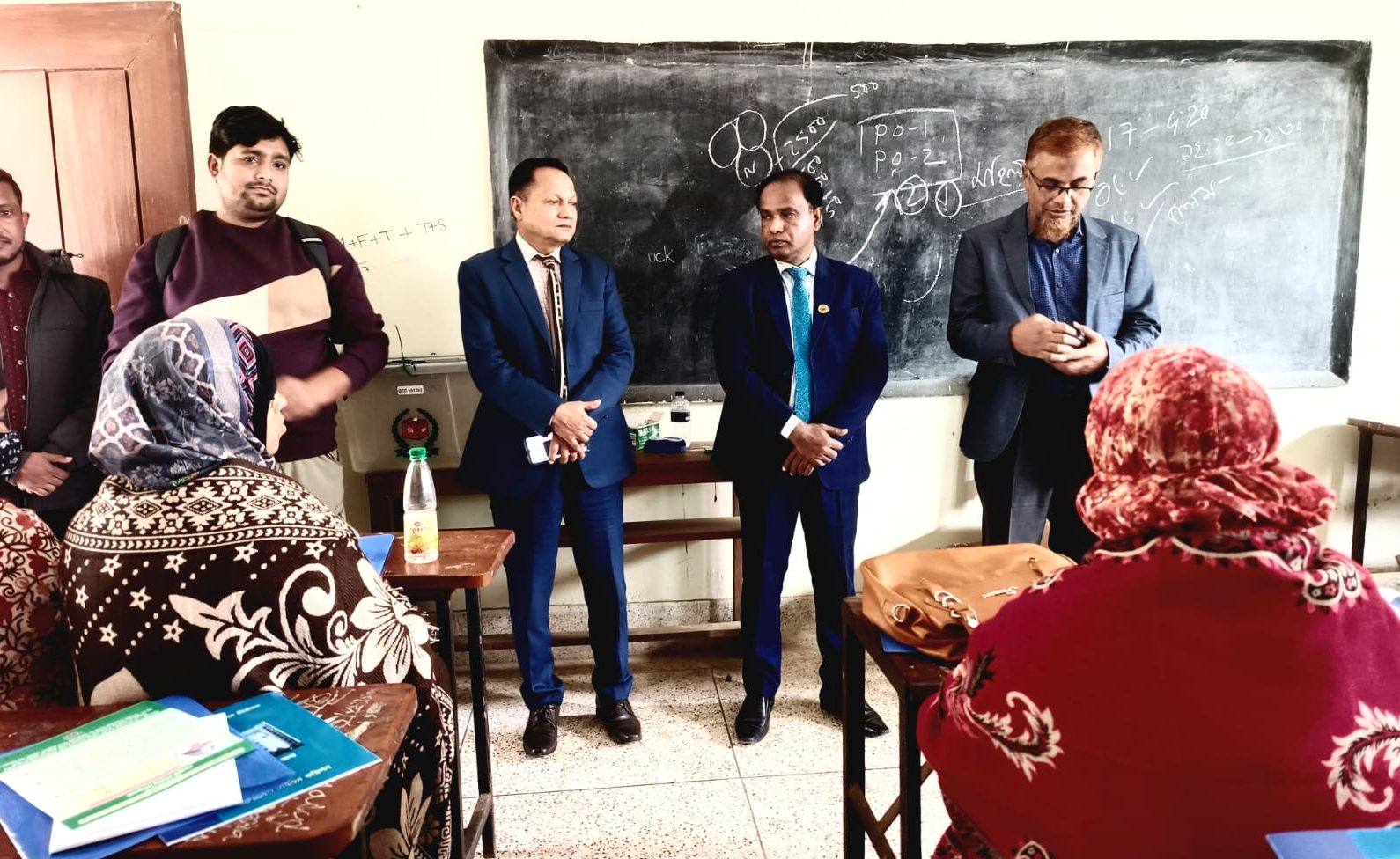 নিয়ামতপুরে ভোট কর্মকর্তাদের প্রস্তুতি কর্মশালা