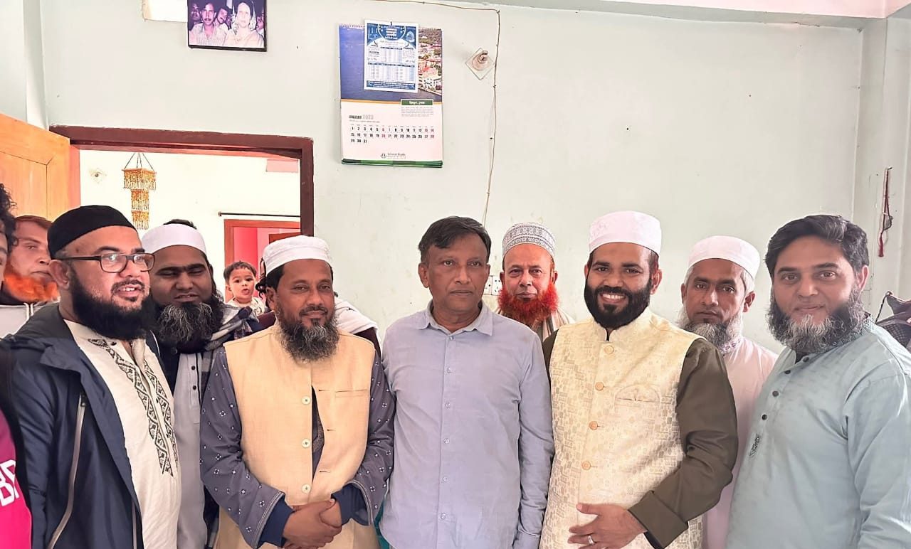 বিএনপির বিদ্রোহী প্রার্থীর বাসায় জামায়াত প্রার্থীর সাক্ষাৎ