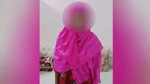 মাধবপুর উপজেলার এক গৃহবধূ সৌদি আরবে গিয়ে ভয়াবহ নির্যাতনের শিকার হয়ে দেশে ফেরার আকুতি জানিয়েছেন।