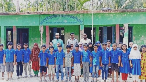 মোরেলগঞ্জে ১০ বছর ধরে ঝুঁকিপূর্ণ ভবনে পাঠদান