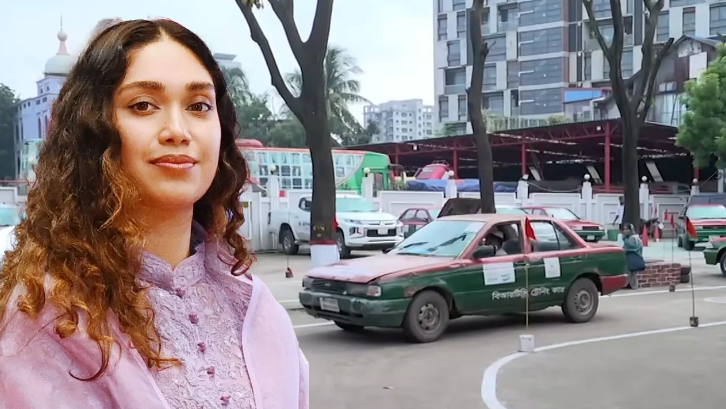 লাইনে দাঁড়িয়ে পরীক্ষা দিয়ে ড্রাইভিং লাইসেন্স নিলেন জাইমা রহমান